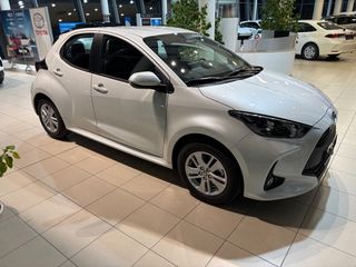 Toyota Yaris 2026 ΕΤΟΙΜΟΠΑΡΑΔΟΤΟ HYBRID ACTIVE ΠΕΡΛΑ-thumb-3