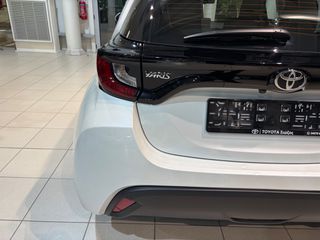 Toyota Yaris 2026 ΕΤΟΙΜΟΠΑΡΑΔΟΤΟ HYBRID ACTIVE ΠΕΡΛΑ-thumb-8