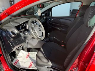 Renault Clio 2016-thumb-20