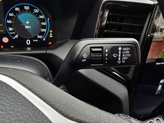 Volkswagen Amarok 2026 Life 2.0 TDI 204 PS 4 MOTION 10 SPD AUTO-thumb-40