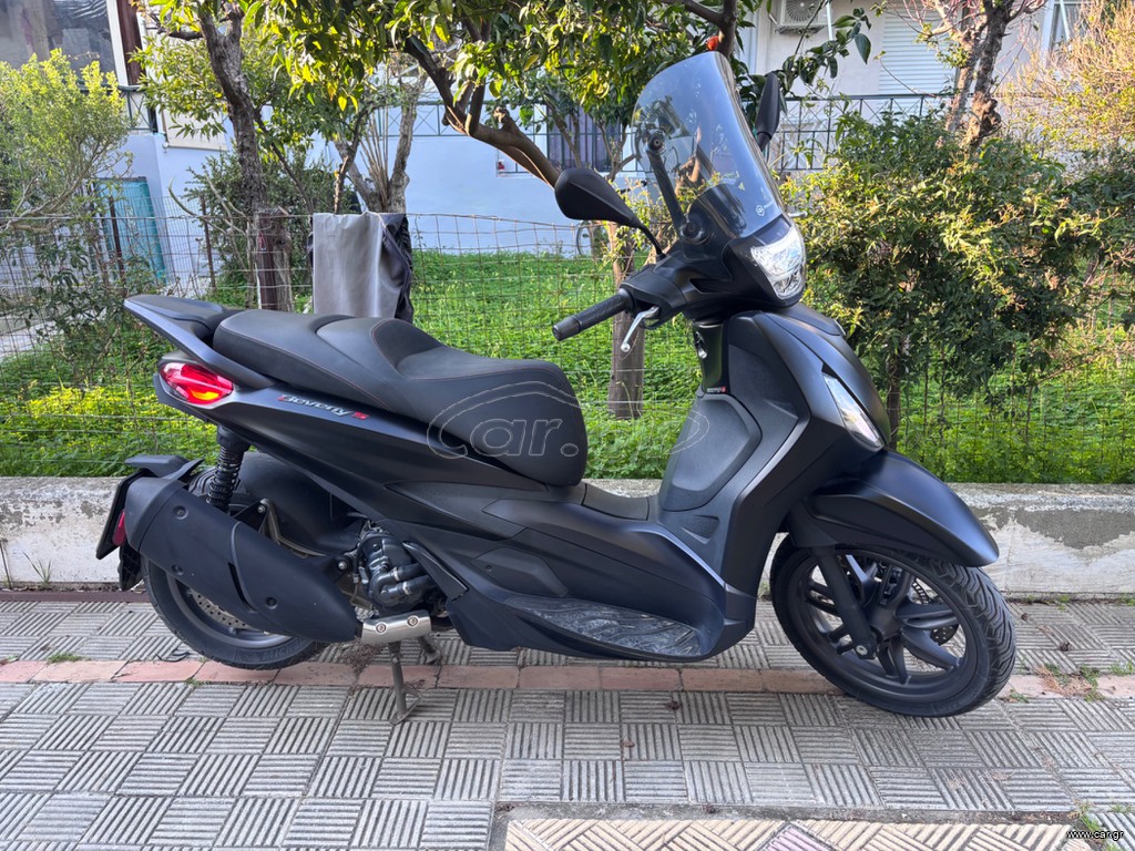 Piaggio Beverly 300 2022 Piaggio Beverly S 300 hpe 2022