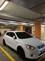 Kia Ceed / cee'd 2009-thumb-2