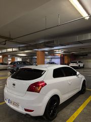 Kia Ceed / cee'd 2009-thumb-3