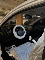 Kia Ceed / cee'd 2009-thumb-9