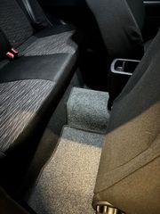 Kia Ceed / cee'd 2009-thumb-17