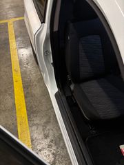 Kia Ceed / cee'd 2009-thumb-27