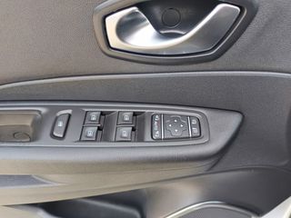 Renault Captur 2019 Limited edition-thumb-10