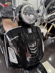 Vespa GTS 250 2017-thumb-8