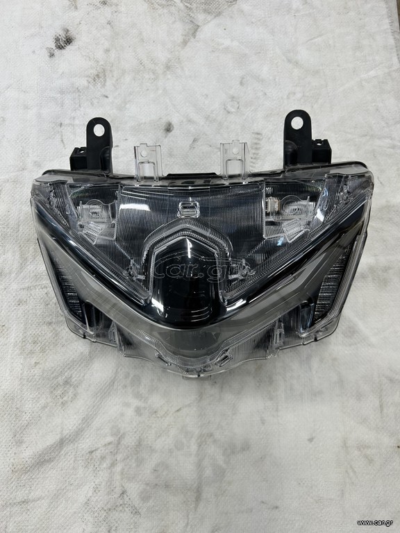 ΦΑΝΑΡΙ ΕΜΠΡΟΣ YAMAHA NMAX 125 2025.