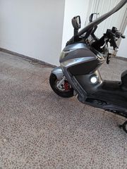 Sym GTS 300i EVO 2012-thumb-1