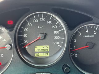 Subaru Forester 2007-thumb-12