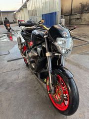 Aprilia Tuono 2004