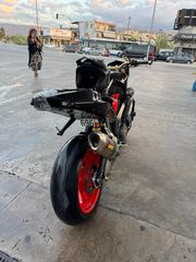Aprilia Tuono 2004-thumb-2