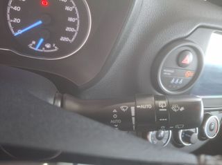 Toyota Yaris 2017 YARIS III(FACELIFT 2017) 1.5 111 HP DUAL-VVT-iE MULTIDRIVE S-thumb-5