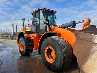 Φορτωτής Με Λάστιχα CAT 2018 972M-thumb-3