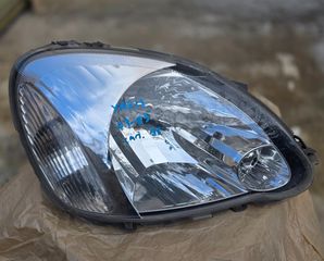 TOYOTA YARIS 03-05 ΦΑΝΟΣ ΕΜΠΡΟΣ ΔΕΞΙ (32Φ)