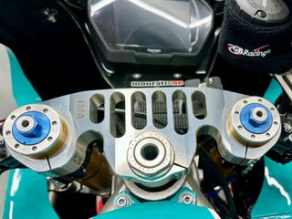 Triumph Daytona 675 2021 765 Moto2-thumb-9