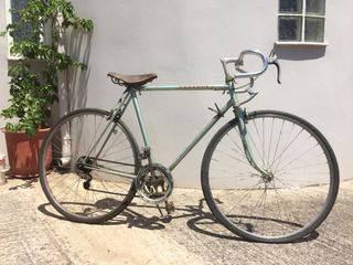 Δρόμου - Κούρσας Peugeot 1975