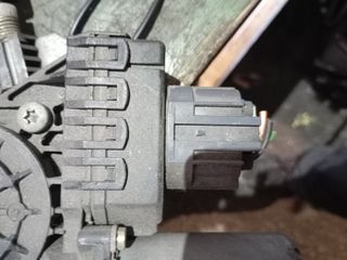 ΗΛΕΚΤΡΙΚΟΣ ΓΡΥΛΟΣ ΠΟΡΤΑΣ ΕΜΠΡΟΣ ΔΕΞΙΑ  FORD FOCUS 1-thumb-2