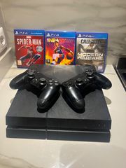 Playstation 4 video games 3 and 2 controlers + 5 κατεβασμενα παιχνιδια με ολα τα καλωδια