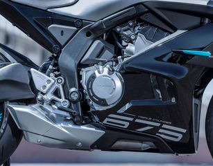 CFmoto 675 SR-R 2026-thumb-7