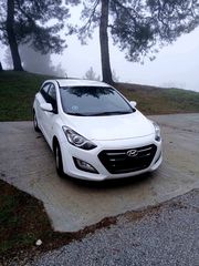 Hyundai i 30 2015 1.6 CRDI-thumb-1
