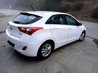 Hyundai i 30 2015 1.6 CRDI-thumb-7