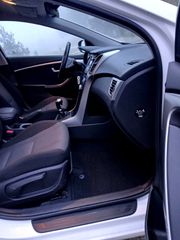 Hyundai i 30 2015 1.6 CRDI-thumb-21