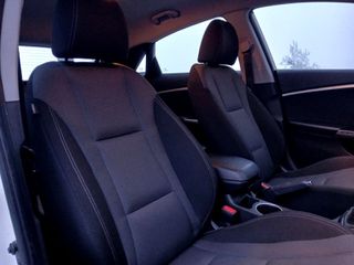 Hyundai i 30 2015 1.6 CRDI-thumb-22