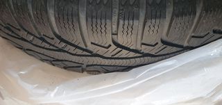 Χειμερινά ελαστικά μαζί με ζάντες 215 / 65 R16