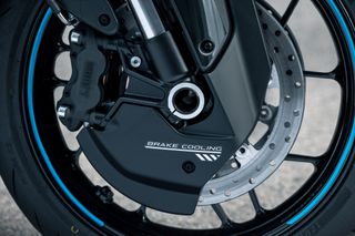 CFmoto 675 NK 2026-thumb-5