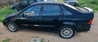 Ford Focus 2000-thumb-1