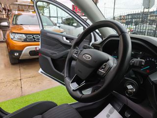 Ford Focus 2019 TDCI ECO BLUE NAVI 120 PS LED-thumb-37