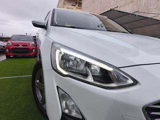 Ford Focus 2019 TDCI ECO BLUE NAVI 120 PS LED-thumb-45