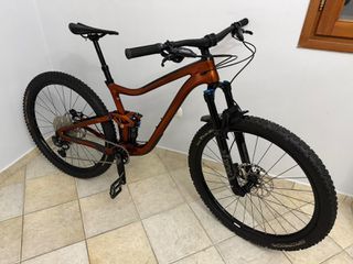 Downhill - Enduro - Trail Giant 2022 GIANT TRANCE CARBON