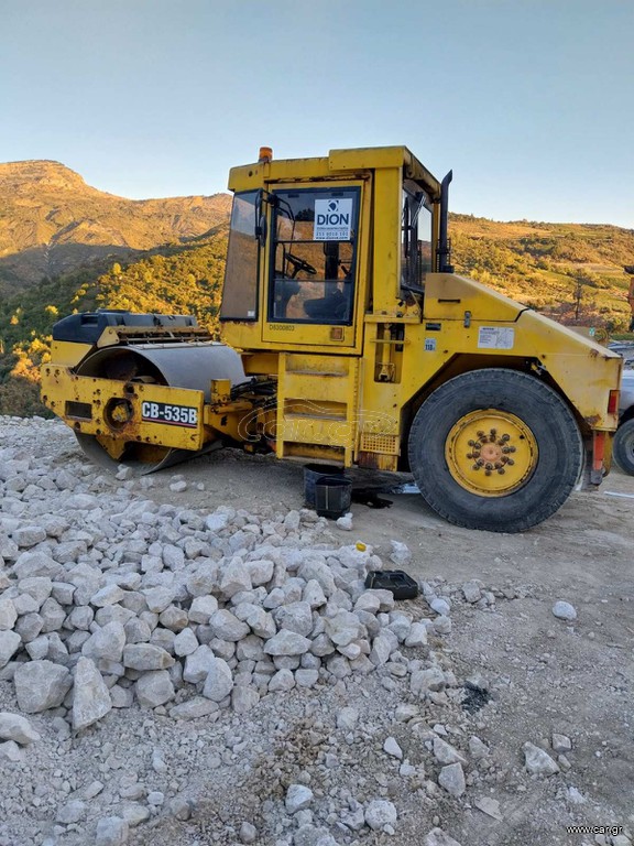 Οδοστρωτήρες CAT 2005 CB-535B