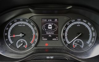 Skoda Karoq 2020 TDI 116HP NAVI - κάμερα οπισθοπορείας - Ambition-thumb-40