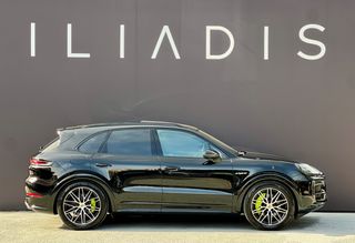 Porsche Cayenne 2024 E-HYBRID 470hp GTS