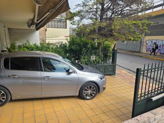 Peugeot 308 2017-thumb-1