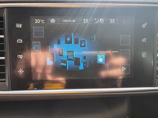 Peugeot 308 2017-thumb-14