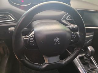Peugeot 308 2017-thumb-18