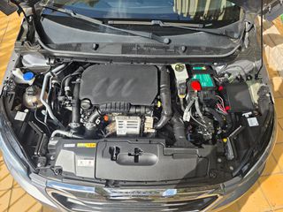 Peugeot 308 2017-thumb-21