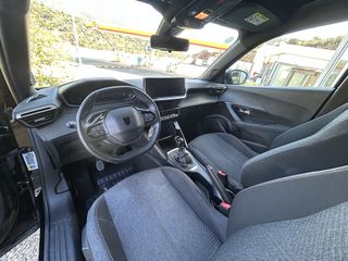 Peugeot 2008 2025 1.2 Puretech Style 100-thumb-9