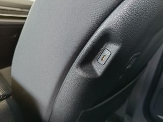 Kia Sportage 2022 PHEV 4WD TITANIUM-thumb-40