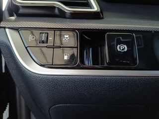 Kia Sportage 2022 PHEV 4WD TITANIUM-thumb-41