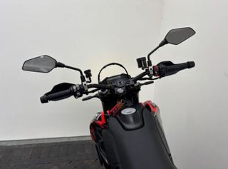 Ducati Hypermotard 698 2024 RVE-thumb-2