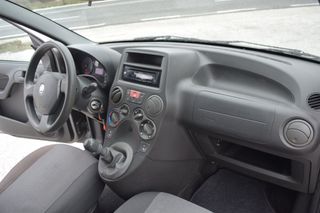 Fiat Panda 2013-thumb-10