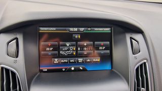 Ford Focus 2015 TITANIUM X 1.0 ECOBOOST 125PS EURO6B-thumb-77