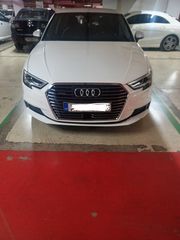 Audi A3 2017 e tron-thumb-6