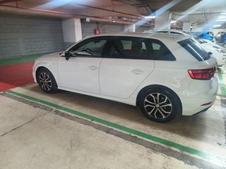 Audi A3 2017 e tron-thumb-8